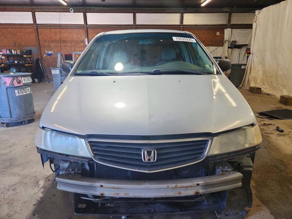 2001 Honda Odyssey მანქანა იყიდება აუქციონზე, vin: 2HKRL18671H595365, აუქციონის ნომერი: 70099226