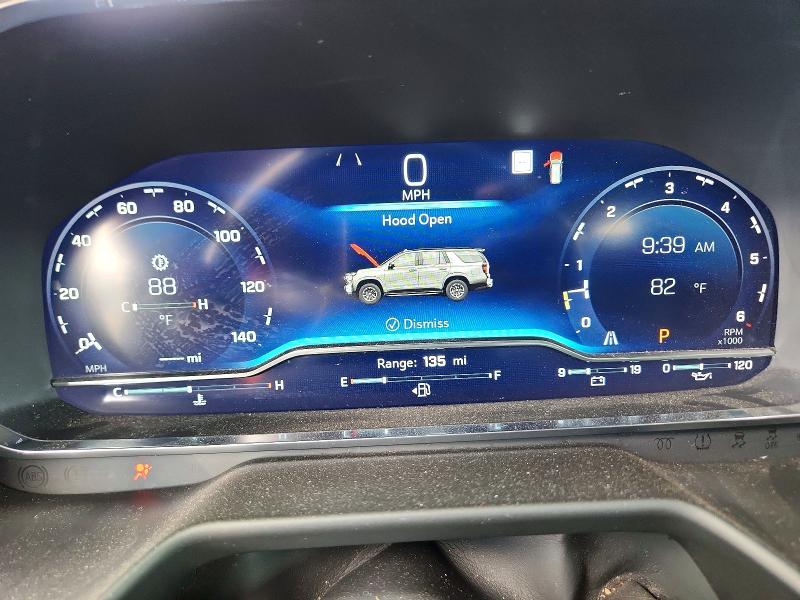 64387246 :رقم المزاد ، 1GNSCFKD4NR117562 vin ، 2022 Chevrolet Suburban مزاد بيع