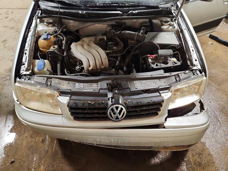 2003 Volkswagen Jetta მანქანა იყიდება აუქციონზე, vin: 3VWSK69MX3M045926, აუქციონის ნომერი: 68000406