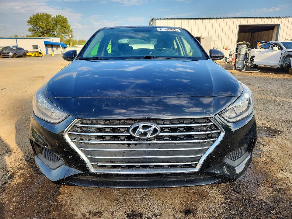 Продаж на аукціоні авто 2021 Hyundai Accent, vin: 3KPC24A62ME131493, номер лоту: 70554066