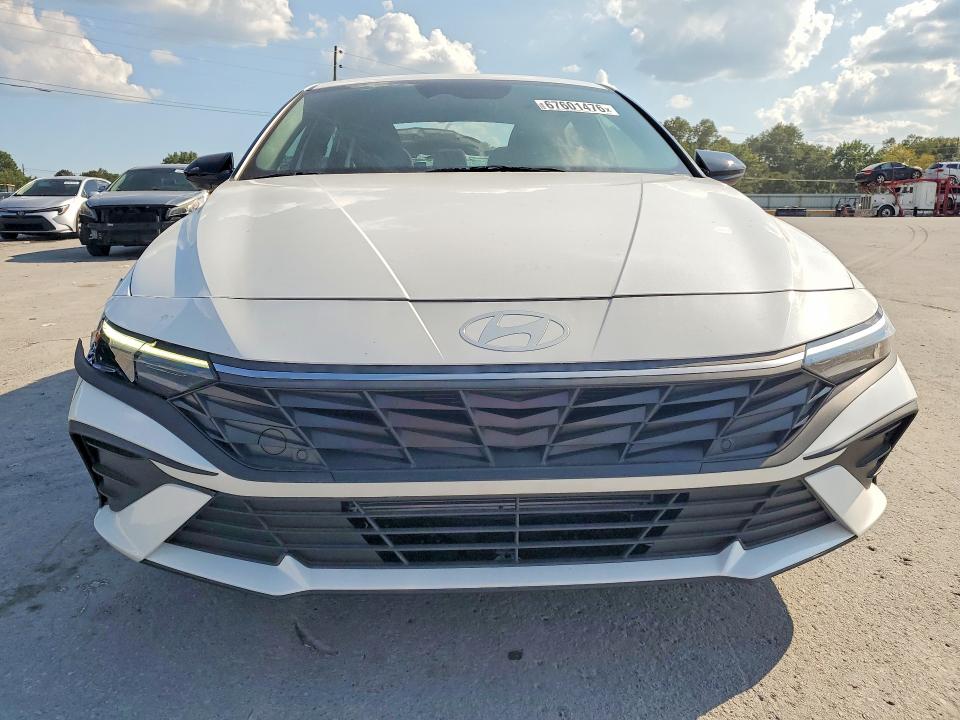 67601476 :رقم المزاد ، KMHLM4DG3TU231516 vin ، 2026 Hyundai Elantra مزاد بيع