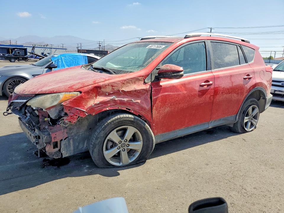 2015 Toyota Rav4 მანქანა იყიდება აუქციონზე, vin: 2T3RFREV2FW337014, აუქციონის ნომერი: 68717606