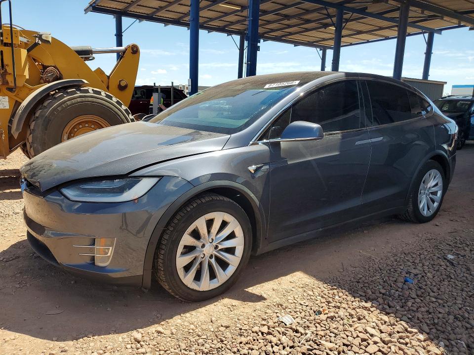 Auction sale of the 2021 Tesla Model X, vin: 5YJXCDE28MF324179, lot number: 67105266