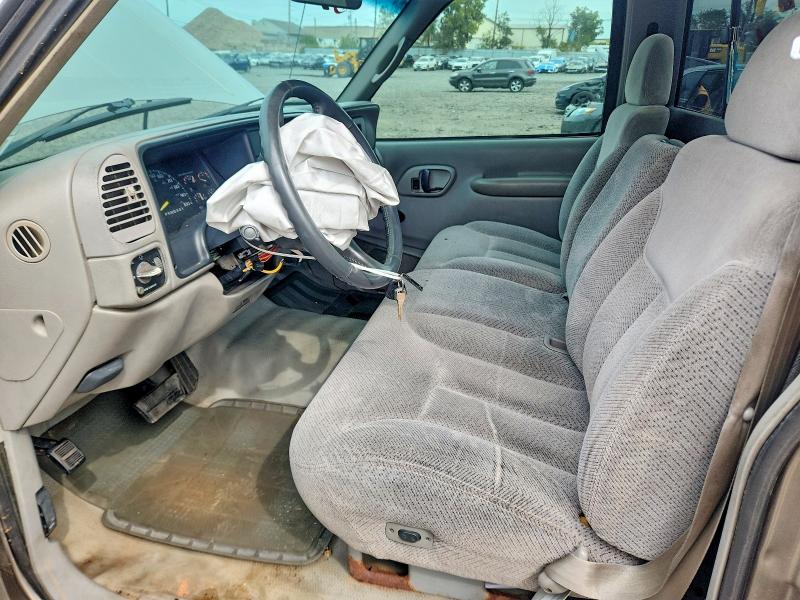 Продажа на аукционе авто 1999 Chevrolet Gmt-400, vin: 1GCGC24R1XR721072, номер лота: 70149026