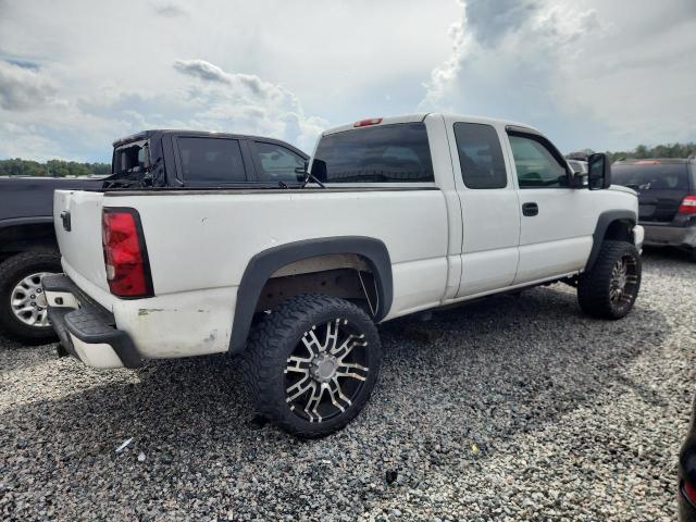 2004 Chevrolet Silverado მანქანა იყიდება აუქციონზე, vin: 1GCHC29U34E113428, აუქციონის ნომერი: 70206876
