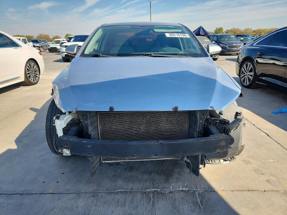 Продажа на аукционе авто 2017 Hyundai Elantra, vin: 5NPD84LF8HH021968, номер лота: 69816196