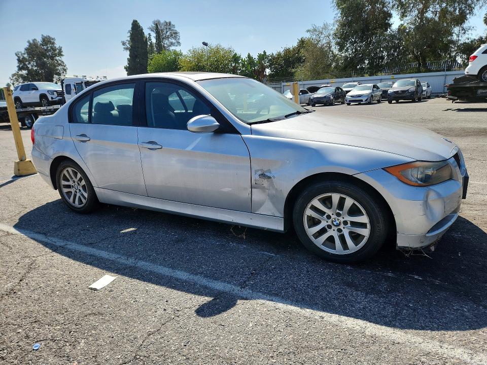 2006 Bmw 325 მანქანა იყიდება აუქციონზე, vin: WBAVB13596K000280, აუქციონის ნომერი: 69248976
