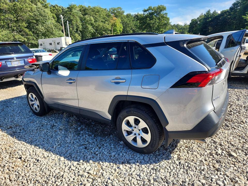 Продажа на аукционе авто 2021 Toyota Rav4, vin: 2T3F1RFV9MW160555, номер лота: 68543006
