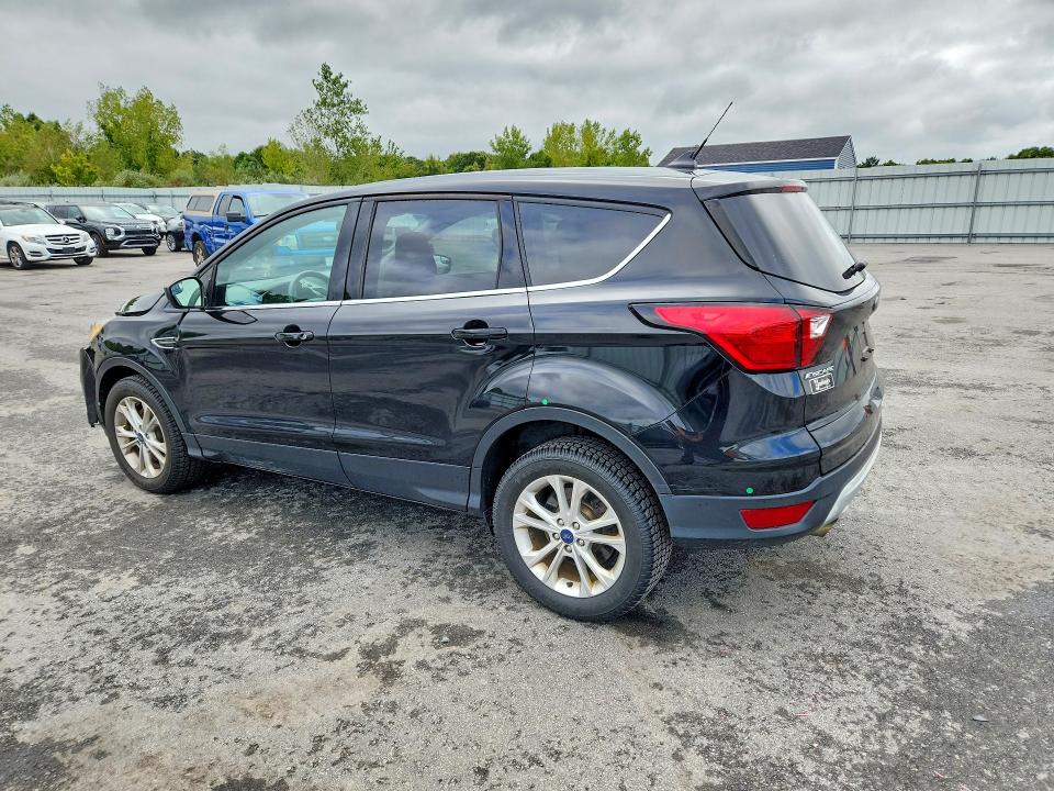 Продажа на аукционе авто 2019 Ford Escape, vin: 1FMCU9GDXKUB83929, номер лота: 69557596