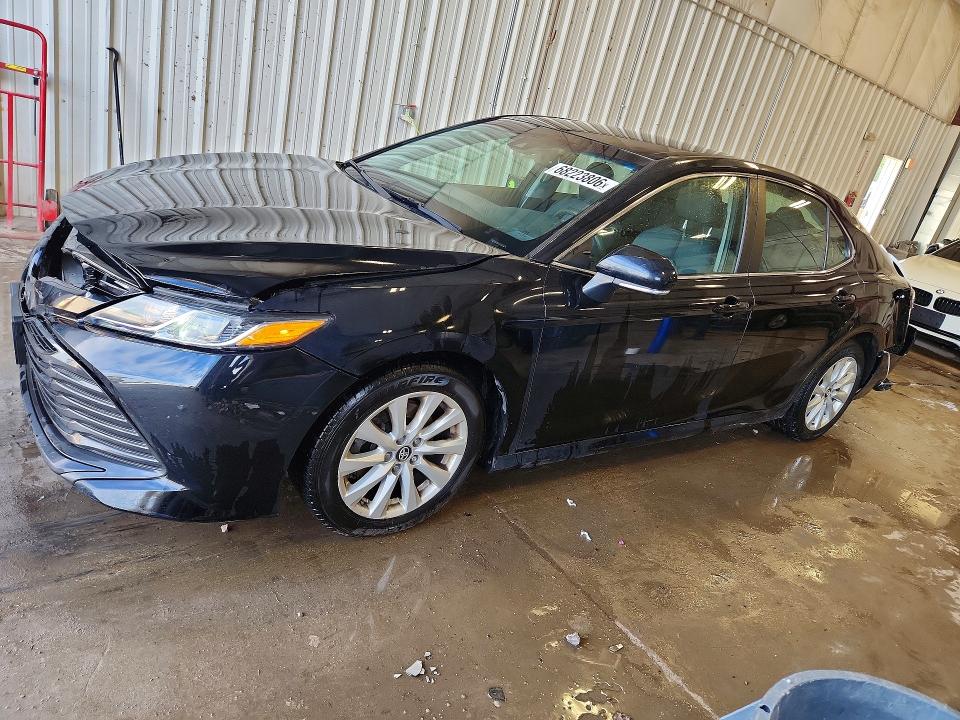 Продаж на аукціоні авто 2018 Toyota Camry, vin: 4T1B11HK2JU034125, номер лоту: 68223806