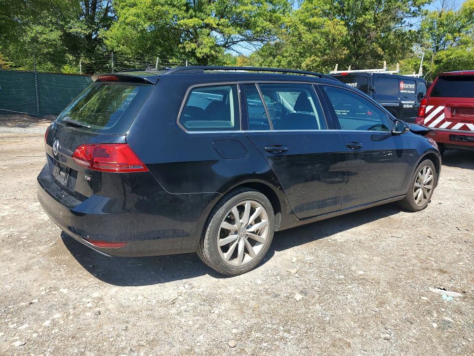 67484966 :رقم المزاد ، 3VWC17AU5HM503744 vin ، 2017 Volkswagen Golf Sportwagen مزاد بيع