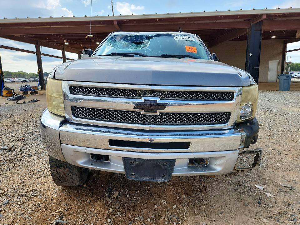 67730976 :رقم المزاد ، 3GCPKSE76DG125645 vin ، 2013 Chevrolet Silverado مزاد بيع
