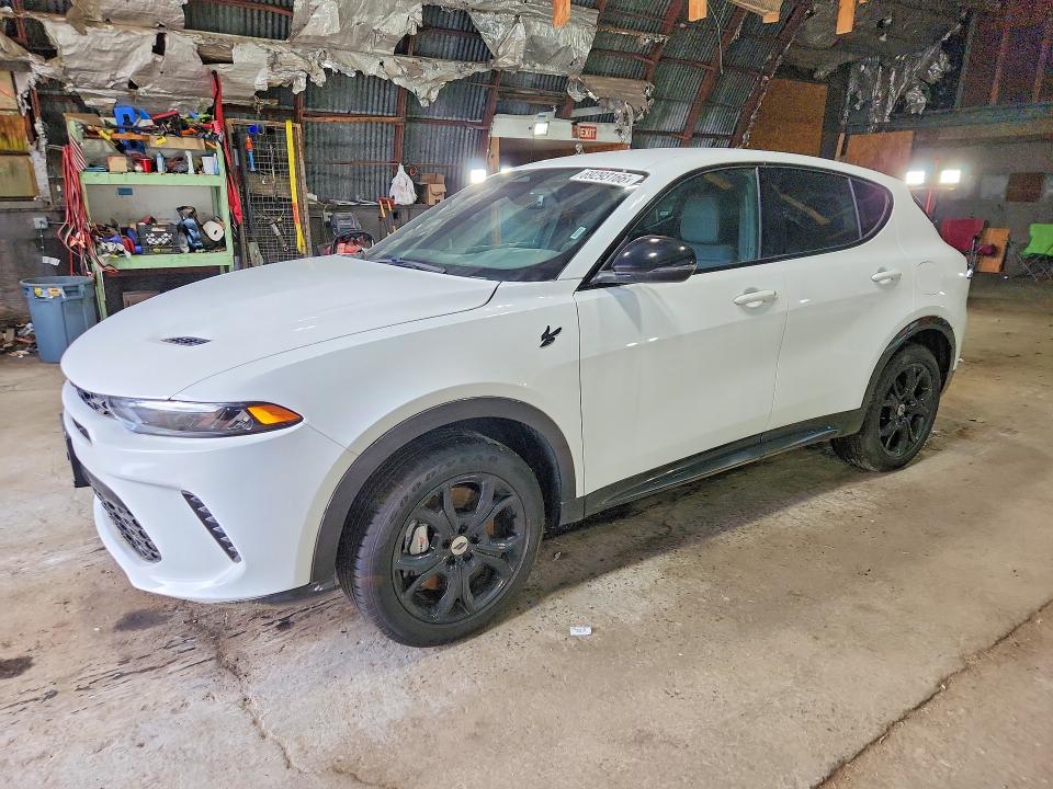 69293166 :رقم المزاد ، ZACPDFCW1R3A28930 vin ، 2024 Dodge Hornet مزاد بيع