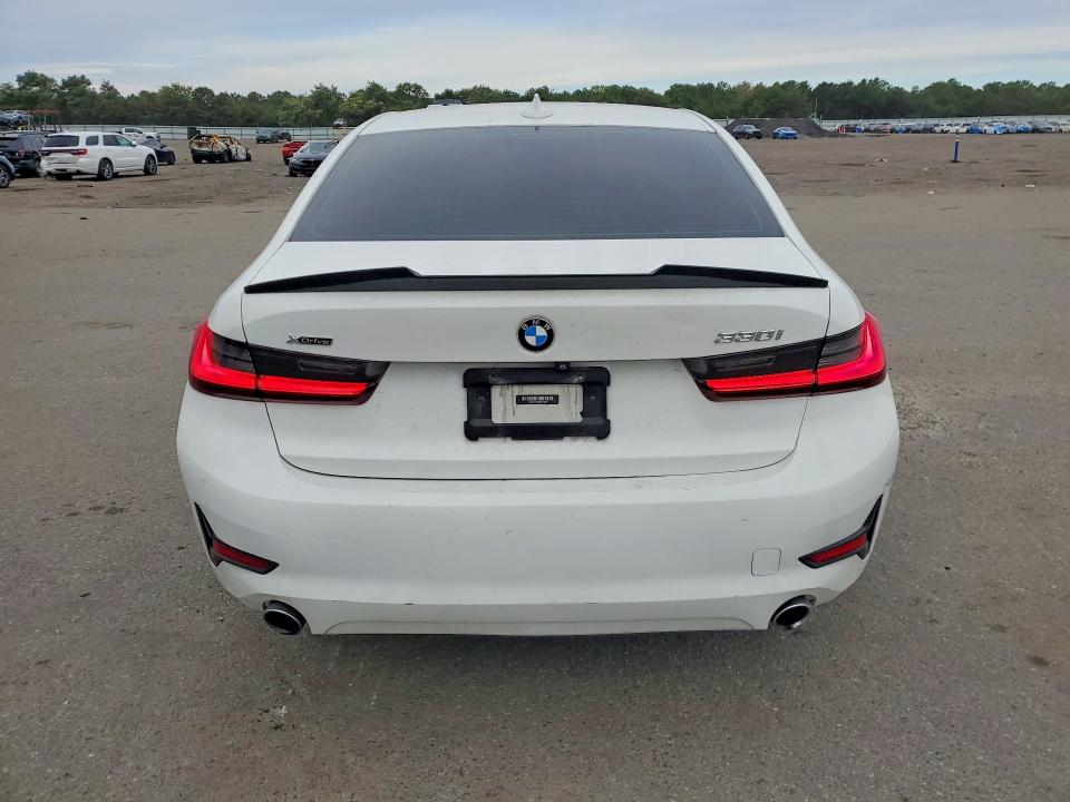 2021 Bmw 330xi მანქანა იყიდება აუქციონზე, vin: 3MW5R7J09M8B73043, აუქციონის ნომერი: 70237026
