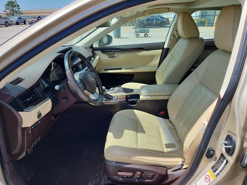 68862036 :رقم المزاد ، 58ABK1GG6GU008302 vin ، 2016 Lexus Es مزاد بيع