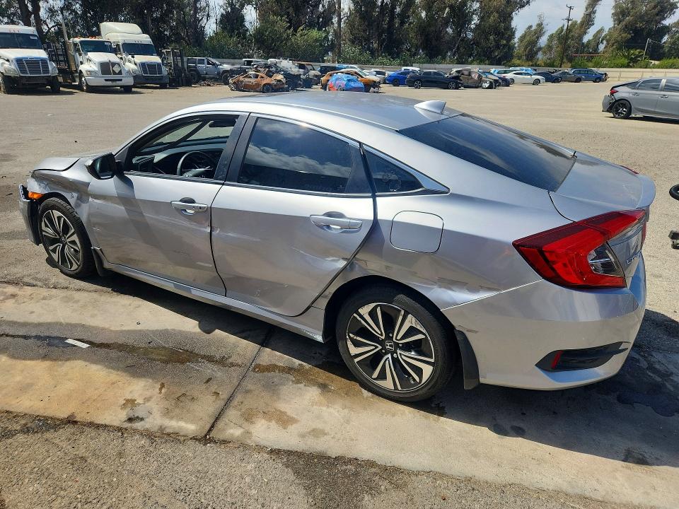 Продажа на аукционе авто 2018 Honda Civic, vin: JHMFC1F81JX006899, номер лота: 68791376