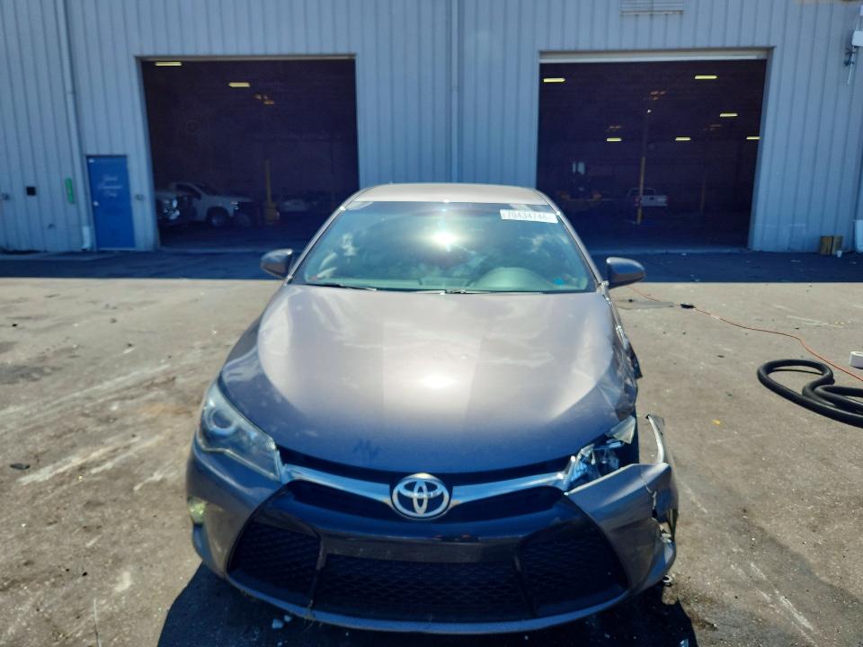 Продаж на аукціоні авто 2016 Toyota Camry, vin: 4T1BF1FK8GU266726, номер лоту: 70434746
