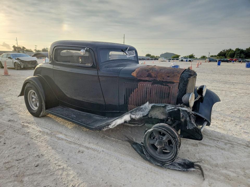 70646326 :رقم المزاد ، 181636799 vin ، 1932 Ford 2 Door Coupe مزاد بيع