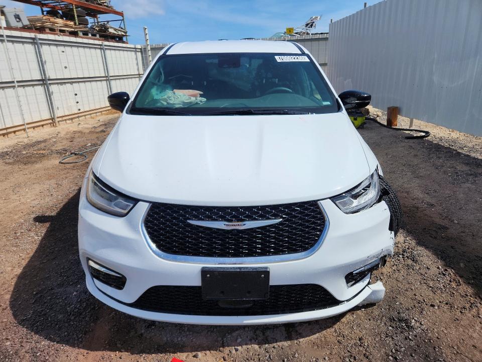Продажа на аукционе авто 2026 Chrysler Pacifica, vin: 2C4RC1BG2TR182924, номер лота: 70002236