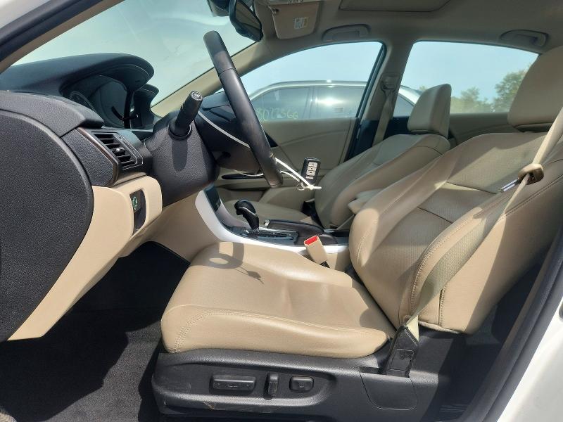 2015 Honda Accord მანქანა იყიდება აუქციონზე, vin: 1HGCR2F88FA174091, აუქციონის ნომერი: 68005396