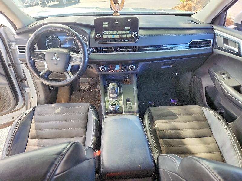 Продажа на аукционе авто 2022 Mitsubishi Outlander, vin: JA4J3UA81NZ032041, номер лота: 67354206