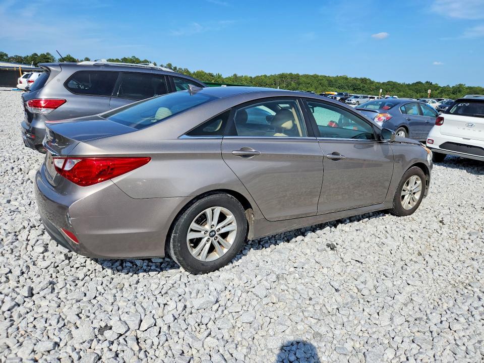 2014 Hyundai Sonata მანქანა იყიდება აუქციონზე, vin: 5NPEB4AC0EH918955, აუქციონის ნომერი: 69942306