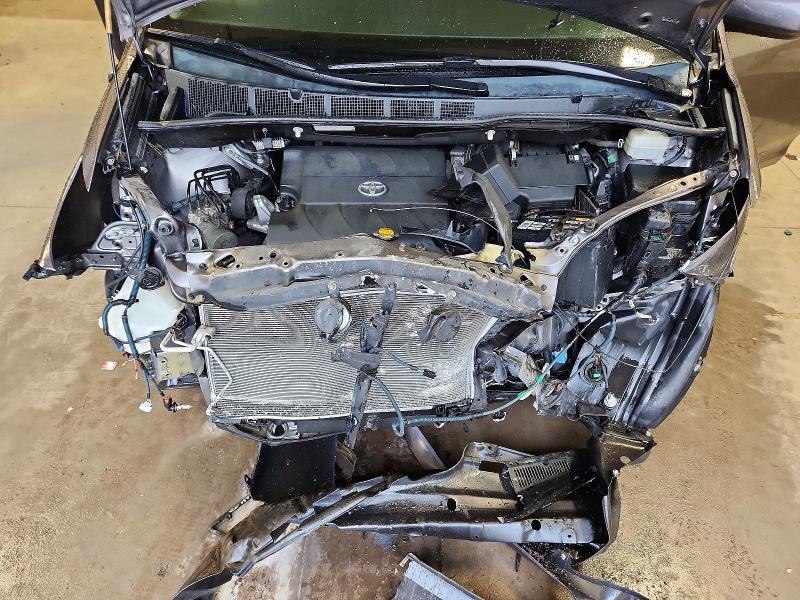 Продажа на аукционе авто 2014 Toyota Sienna, vin: 5TDKK3DC3ES457849, номер лота: 70903646