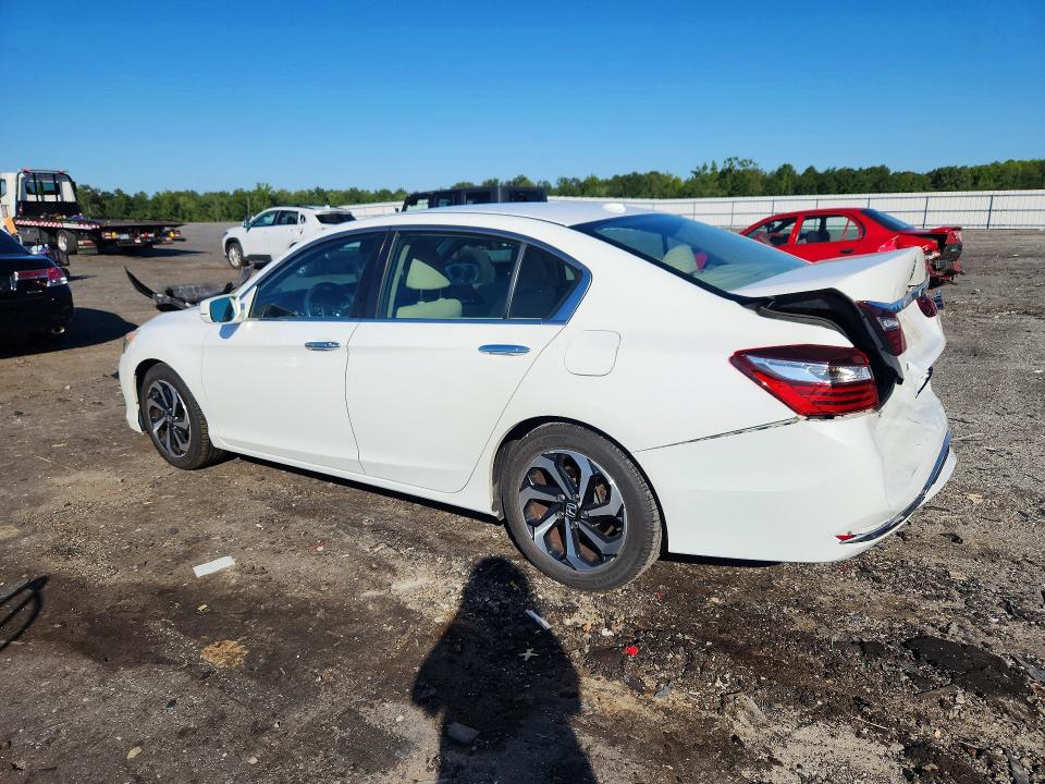 Продажа на аукционе авто 2017 Honda Accord, vin: 1HGCR2F84HA069521, номер лота: 68966206