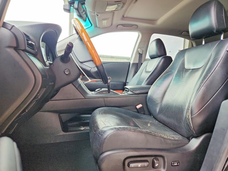 68160236 :رقم المزاد ، 2T2ZK1BA6AC007079 vin ، 2010 Lexus Rx مزاد بيع