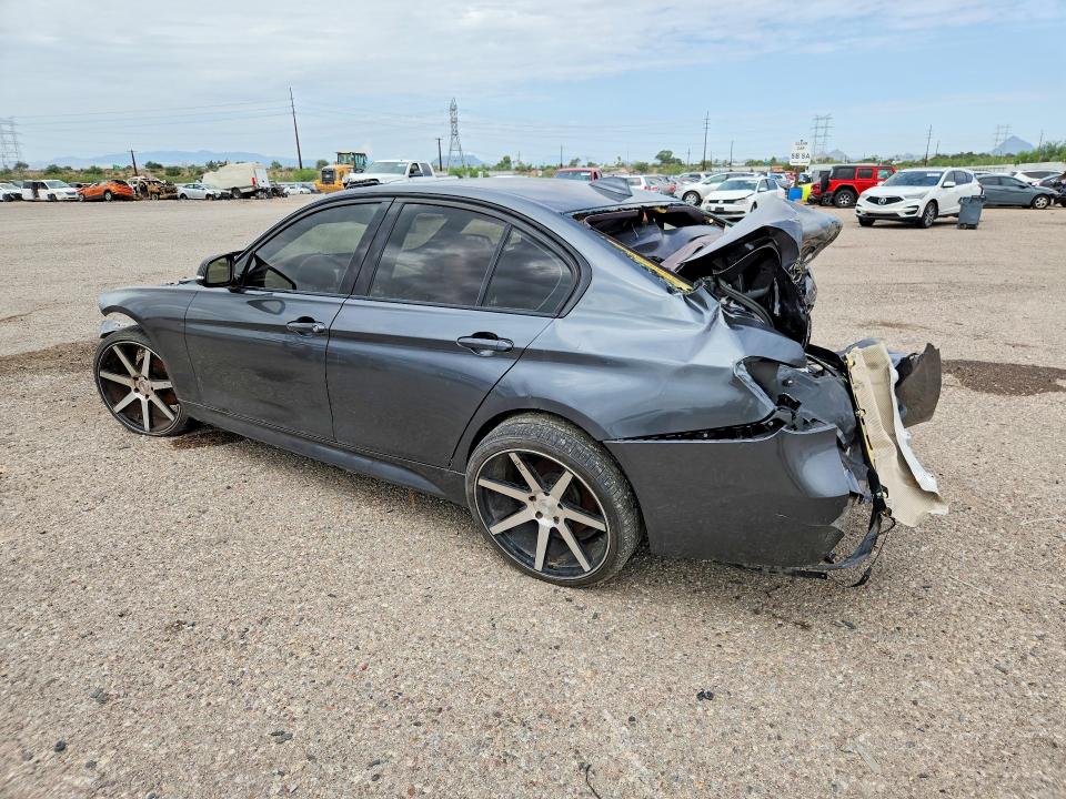 67415986 :رقم المزاد ، WBA3B3C5XFF548901 vin ، 2015 Bmw 328 مزاد بيع