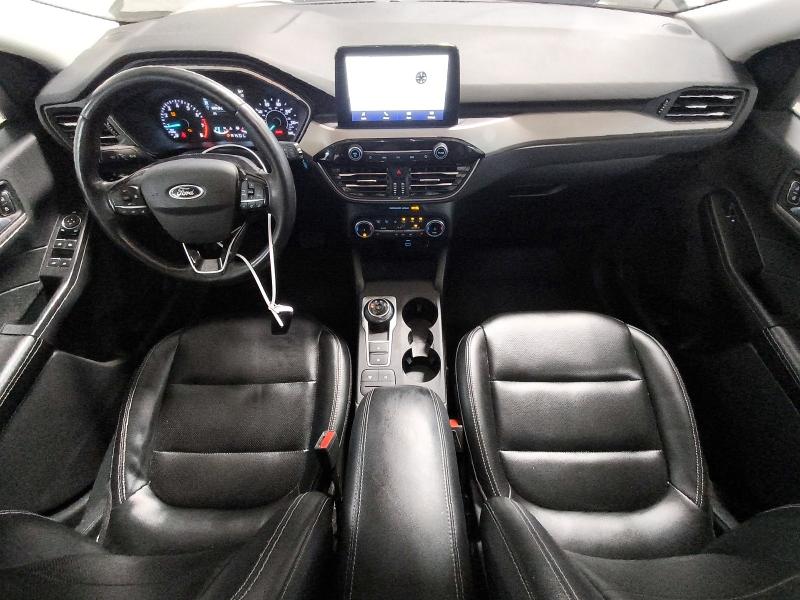 Продажа на аукционе авто 2022 Ford Escape, vin: 1FMCU0H6XNUA63905, номер лота: 67636956