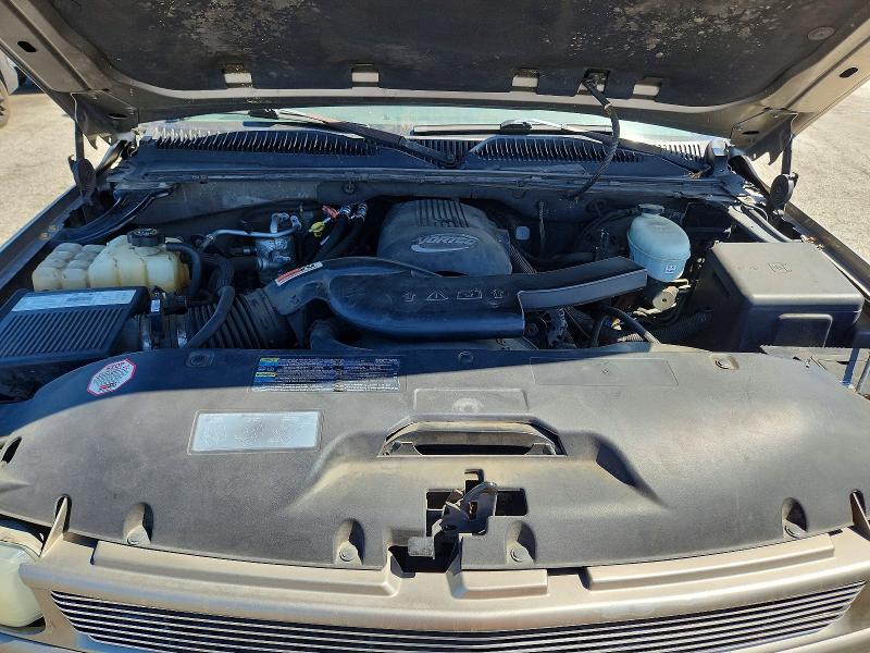 70900146 :رقم المزاد ، 1GNEK13TX3R225092 vin ، 2003 Chevrolet Tahoe مزاد بيع