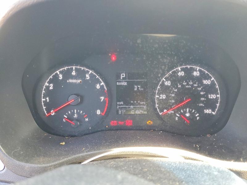 69408006 :رقم المزاد ، 3KPC24A31JE005658 vin ، 2018 Hyundai Accent مزاد بيع