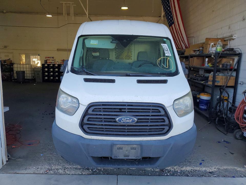 2017 Ford Transit მანქანა იყიდება აუქციონზე, vin: 1FTYR2CG4HKB25614, აუქციონის ნომერი: 69814486