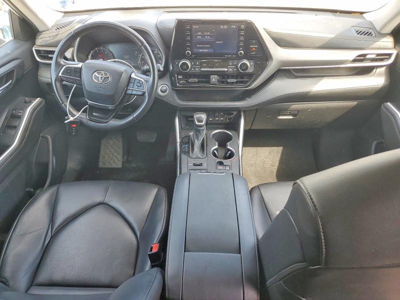 2021 Toyota Highlander მანქანა იყიდება აუქციონზე, vin: 5TDGZRBH7MS105469, აუქციონის ნომერი: 69572516