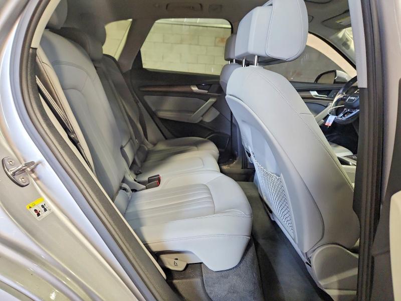 69112766 :رقم المزاد ، WA1EAAFY4N2081841 vin ، 2022 Audi Q5 مزاد بيع