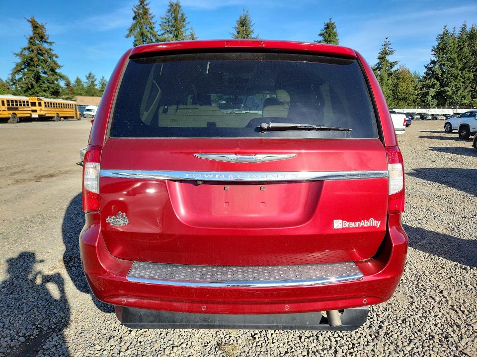 2014 Chrysler Town & Country მანქანა იყიდება აუქციონზე, vin: 2C4RC1GG0ER256997, აუქციონის ნომერი: 71167736