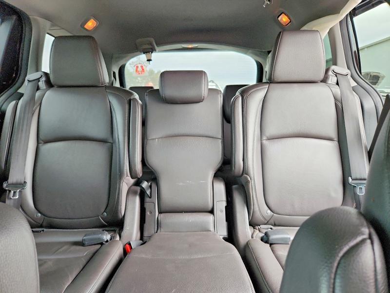 68327606 :رقم المزاد ، 5FNRL6H65KB508222 vin ، 2019 Honda Odyssey مزاد بيع