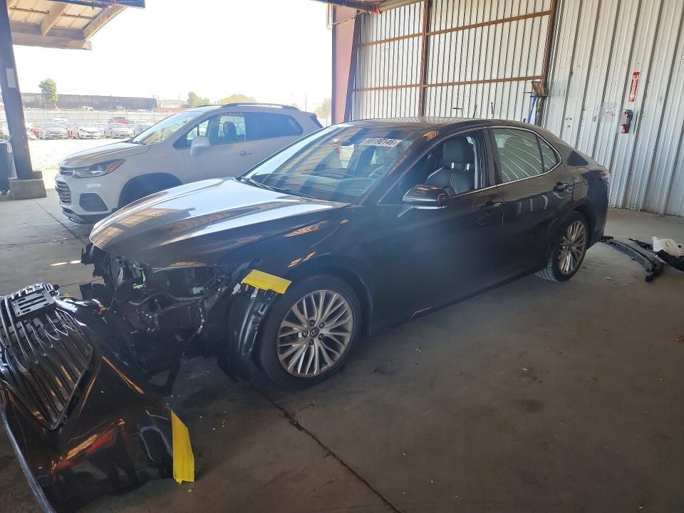 Auction sale of the 2018 Toyota Camry, vin: 4T1B11HK9JU037006, lot number: 69190146