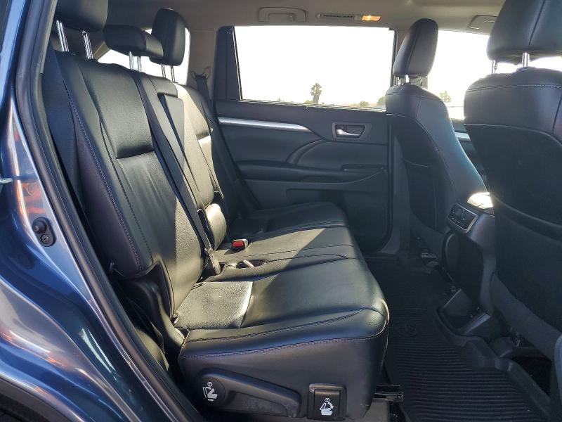 Aukcja sprzedaży 2019 Toyota Highlander, vin: 5TDJZRFH8KS724692, numer aukcji: 68708006