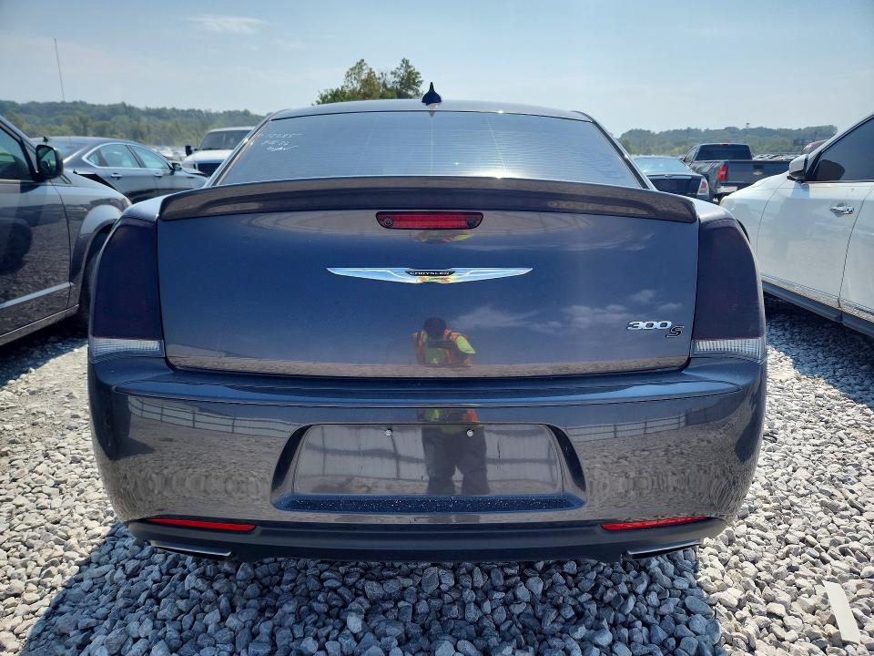 Продажа на аукционе авто 2017 Chrysler 300, vin: 2C3CCABG1HH610246, номер лота: 68240926