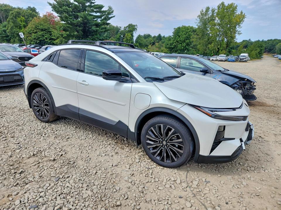 Aukcja sprzedaży 2026 Toyota C-hr, vin: JTMAAAAD2TJ015591, numer aukcji: 67699356