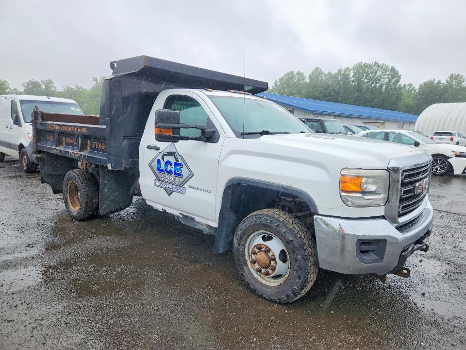67513066 :رقم المزاد ، 1GD321C81FF645157 vin ، 2015 Gmc Sierra مزاد بيع