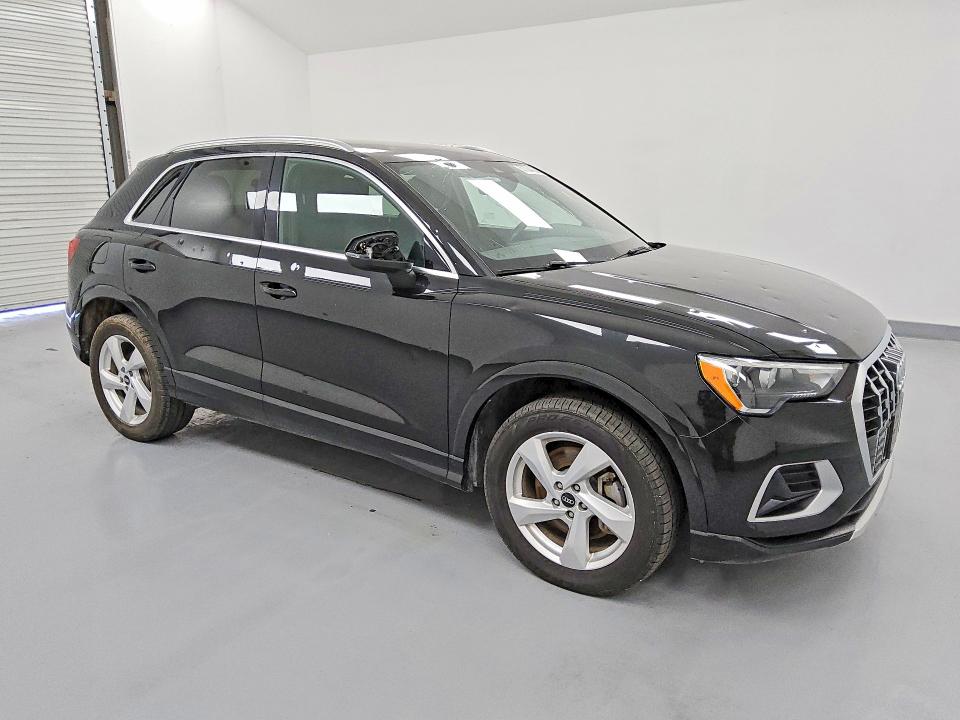 Продажа на аукционе авто 2021 Audi Q3, vin: WA1AUCF32M1096218, номер лота: 57034236