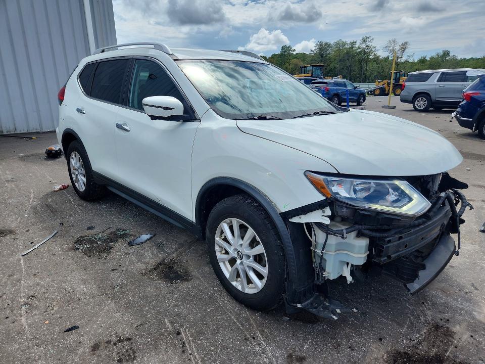 2017 Nissan Rogue მანქანა იყიდება აუქციონზე, vin: KNMAT2MV7HP532068, აუქციონის ნომერი: 69709656