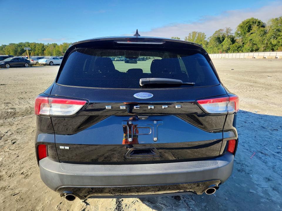 Auction sale of the 2021 Ford Escape, vin: 1FMCU0G65MUA28110, lot number: 70585466