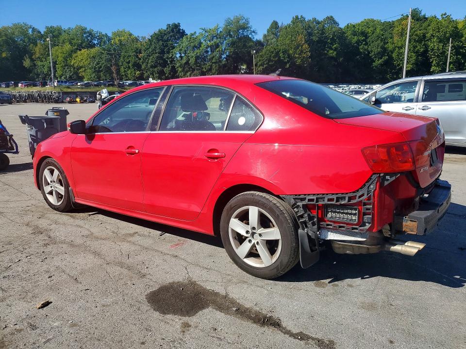68678006 :رقم المزاد ، 3VWLL7AJXEM368952 vin ، 2014 Volkswagen Jetta مزاد بيع
