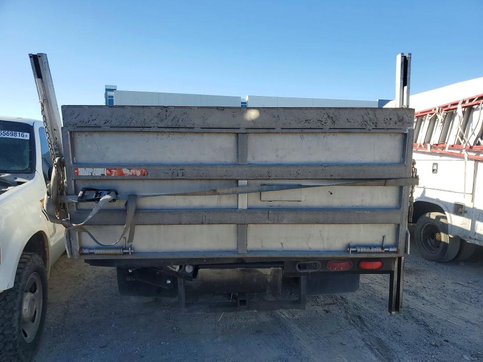 1999 Ford F350 მანქანა იყიდება აუქციონზე, vin: 1FDWW36S2XEE20080, აუქციონის ნომერი: 70312306