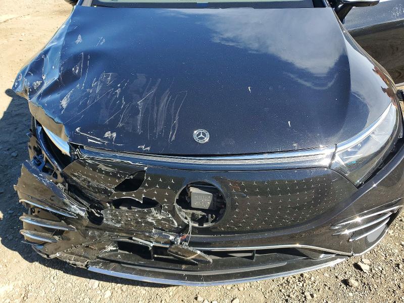 70103156 :رقم المزاد ، W1KCG4EB1NA018119 vin ، 2022 Mercedes-benz Eqs Sedan مزاد بيع