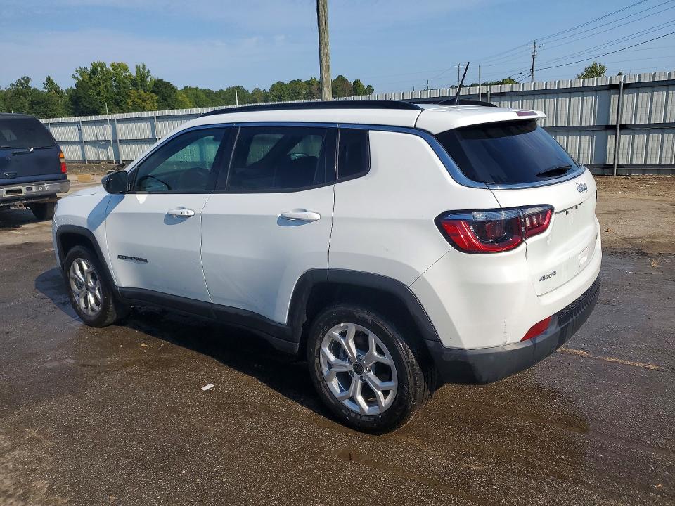 2025 Jeep Compass მანქანა იყიდება აუქციონზე, vin: 3C4NJDBNXST616832, აუქციონის ნომერი: 67745696